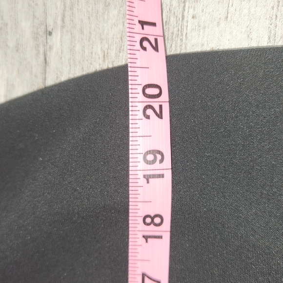 TAHARI BLACK DRESS METAL DETAILS ON SHOULDERS SIZE 12 SPAGHETTI STRAPS BACK - Picture 10 of 13